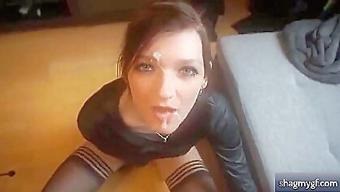 Sensual German teen 18+ In Stockings Uses Her Sexy Lips On
